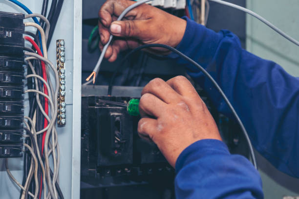 Best Electrician for Home Renovation  in Royal City, WA