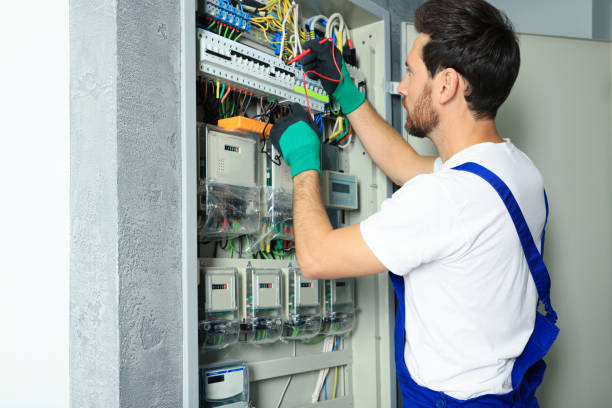 Best Affordable Electrician  in Royal City, WA